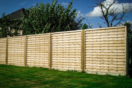 Panneau Bois Occultant Elegant 176x176 cm