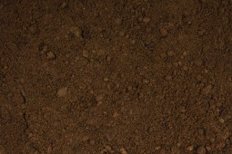Terre végétale de qualité composée de 30% de compost.