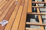 Montage terrasse bambou sur lambourdes