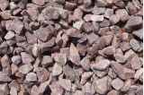 Gravillon rose en grès décoratif et résistant.