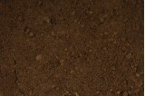 Terre végétale de qualité composée de 30% de compost.