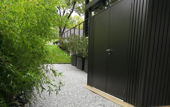 allée en gravillon marbre bleu